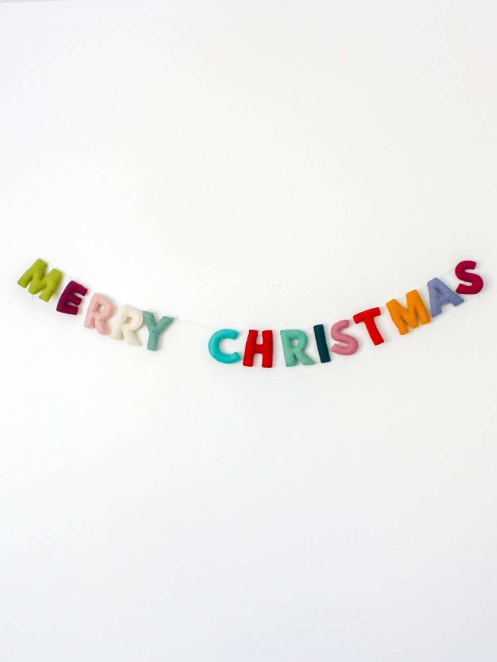NWT Merry Christmas Colourful Wool Garland